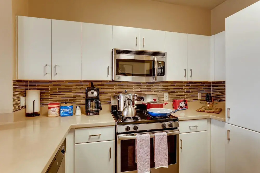 Disney's Gorgeous 2BR/2Bath Spectacular With Free Parking! (R2)
