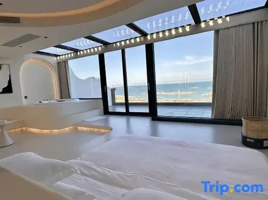 Shishi • Tayinxian Coast | TYXA | Diverse Style • Designer's Boutique Stay (Gold Coast Hongta Bay)