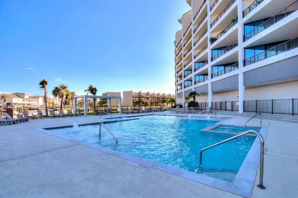 Clines Landing Cl215 2 Bedroom Condo by Redawning