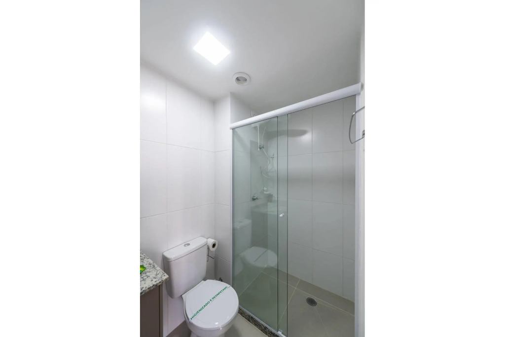 MiP6 - Studio em Pinheiros, próximo à Oscar Freire e ao metrô.