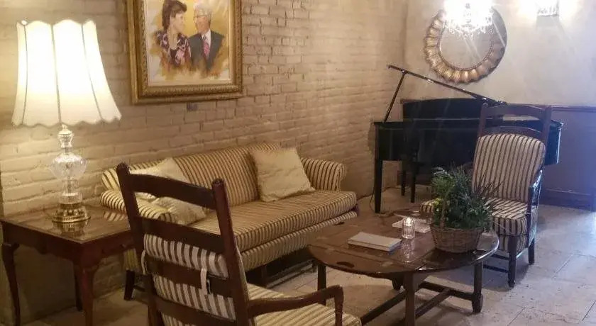 Nicollet Island Inn