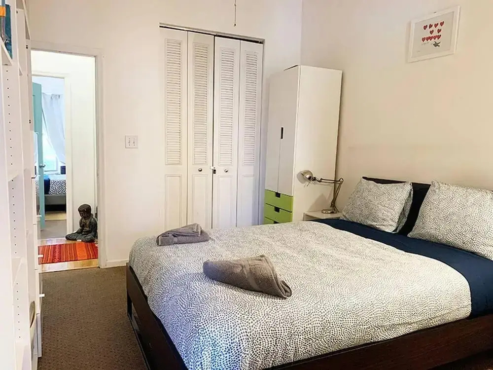 Lovely two Bedroom With Patio!