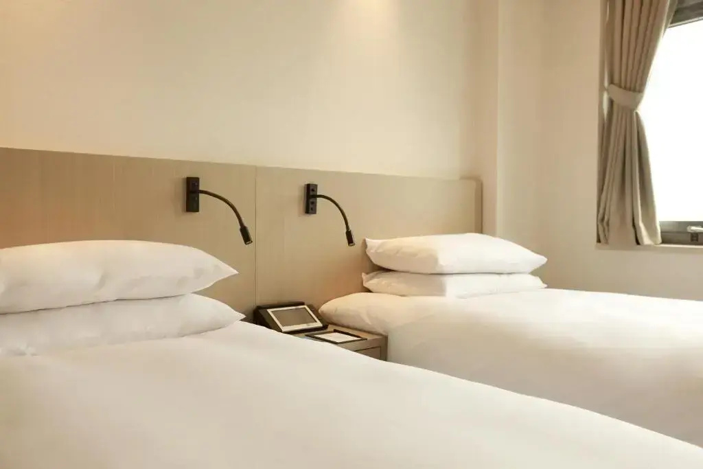 Mayplace Hotel