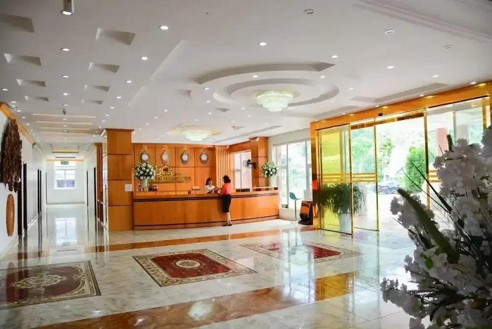 Mạnh Tuân Hotel MC - by BAY LUXURY