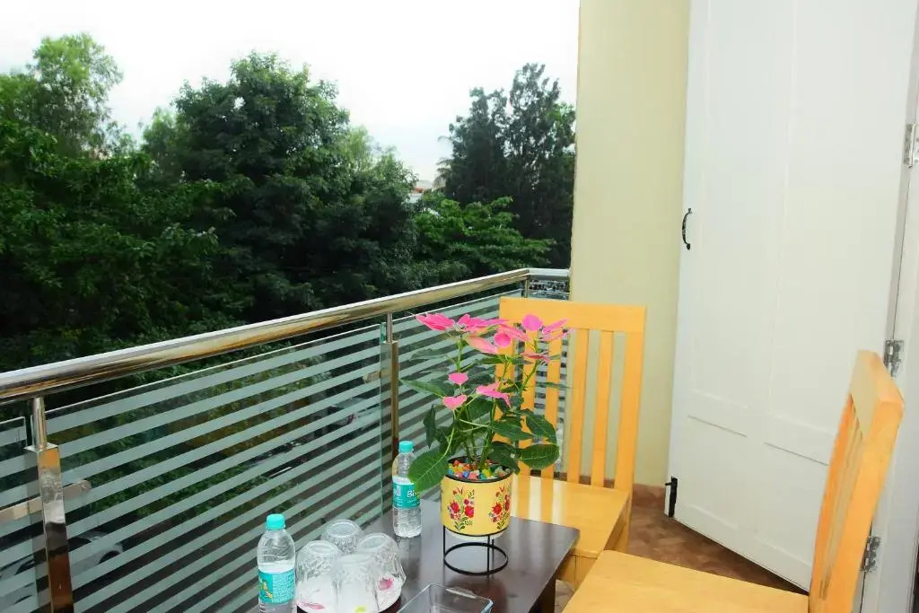 Windfall Service Apartment