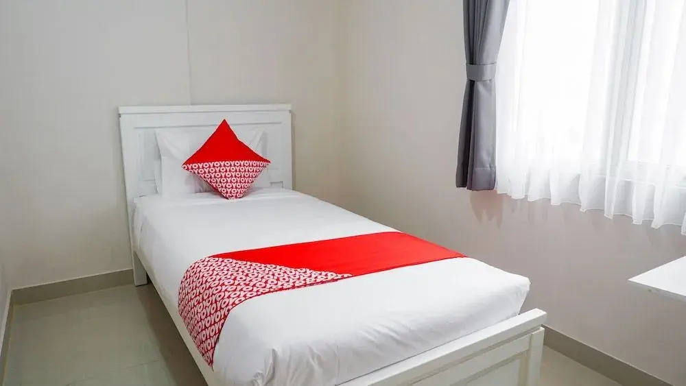 Capital O 2218 Sudirman Suites Near RS Rajawali