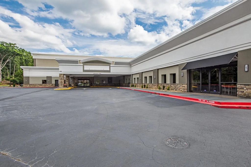 Best Western Plus Clemson Hotel & Conference Center