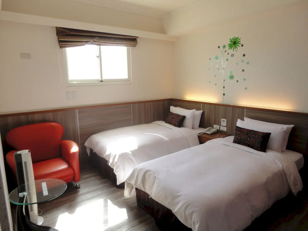 Royal Hotel
