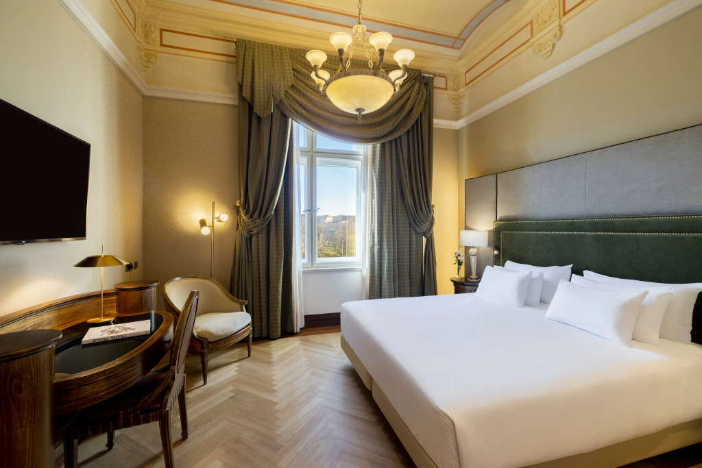 NH Collection Prague Carlo IV