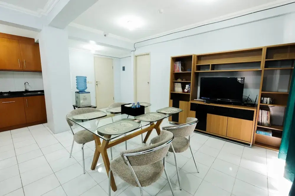 Spacious Family 2BR Grand Center Point Apartment