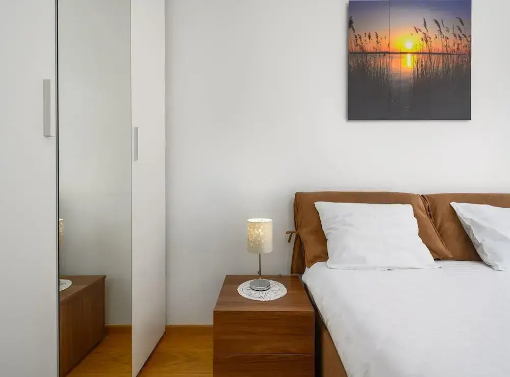 Premium Apartment With Patio