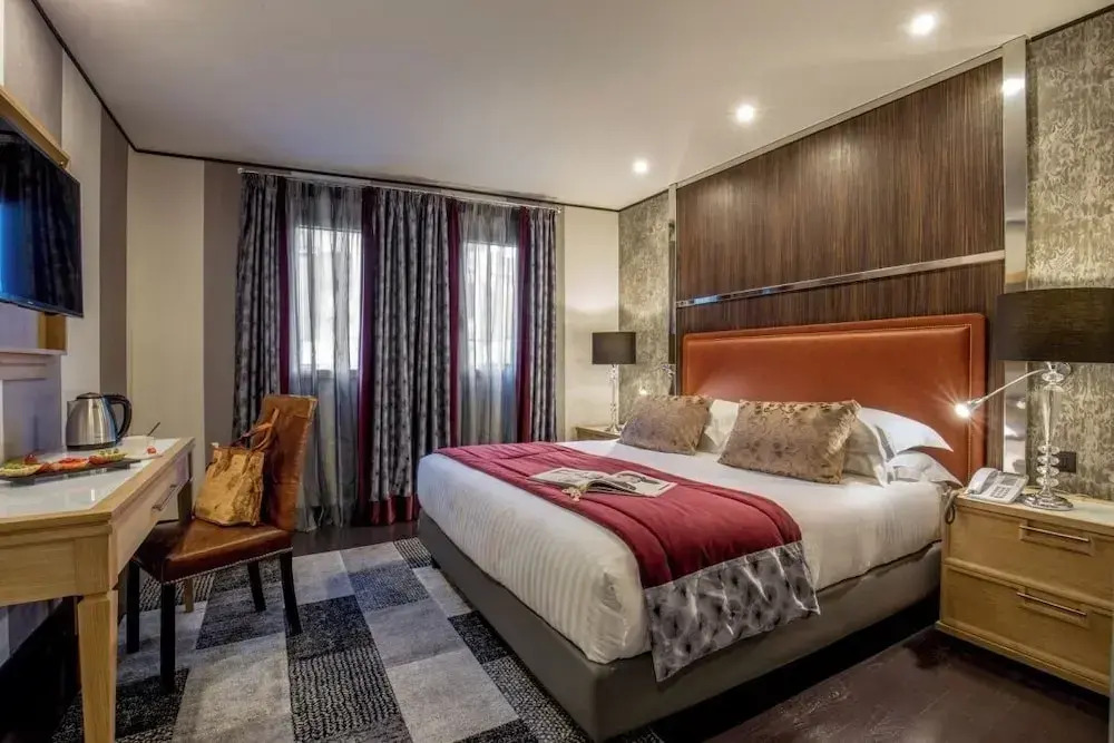 The Inn at the Spanish Steps Exclusive Collection - The Nest Penthouse
