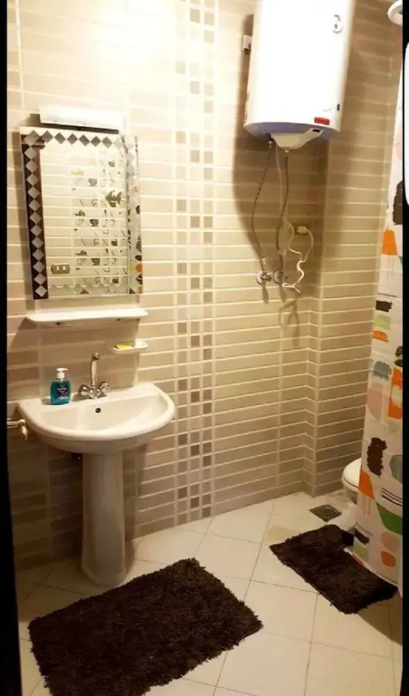 Chelay Apartments