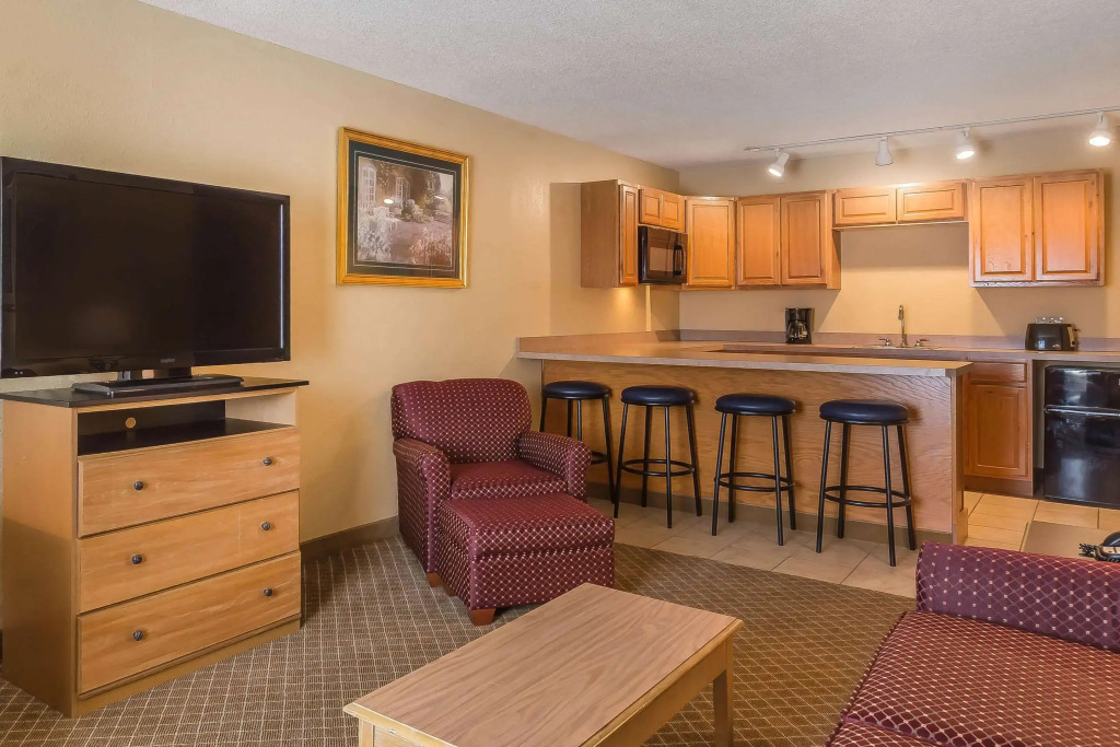 Quality Inn Perrysburg - Toledo South