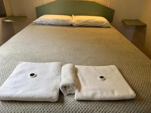Lakes Main Holiday Park