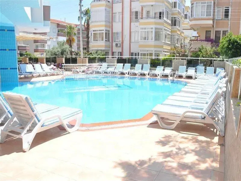 Albatros Apart Hotel
