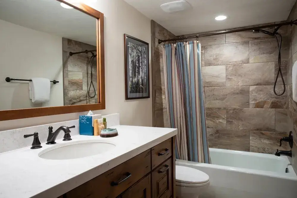 Lakeside at Deer Valley Resort - Two Bedroom Condo #1679 2 Condo