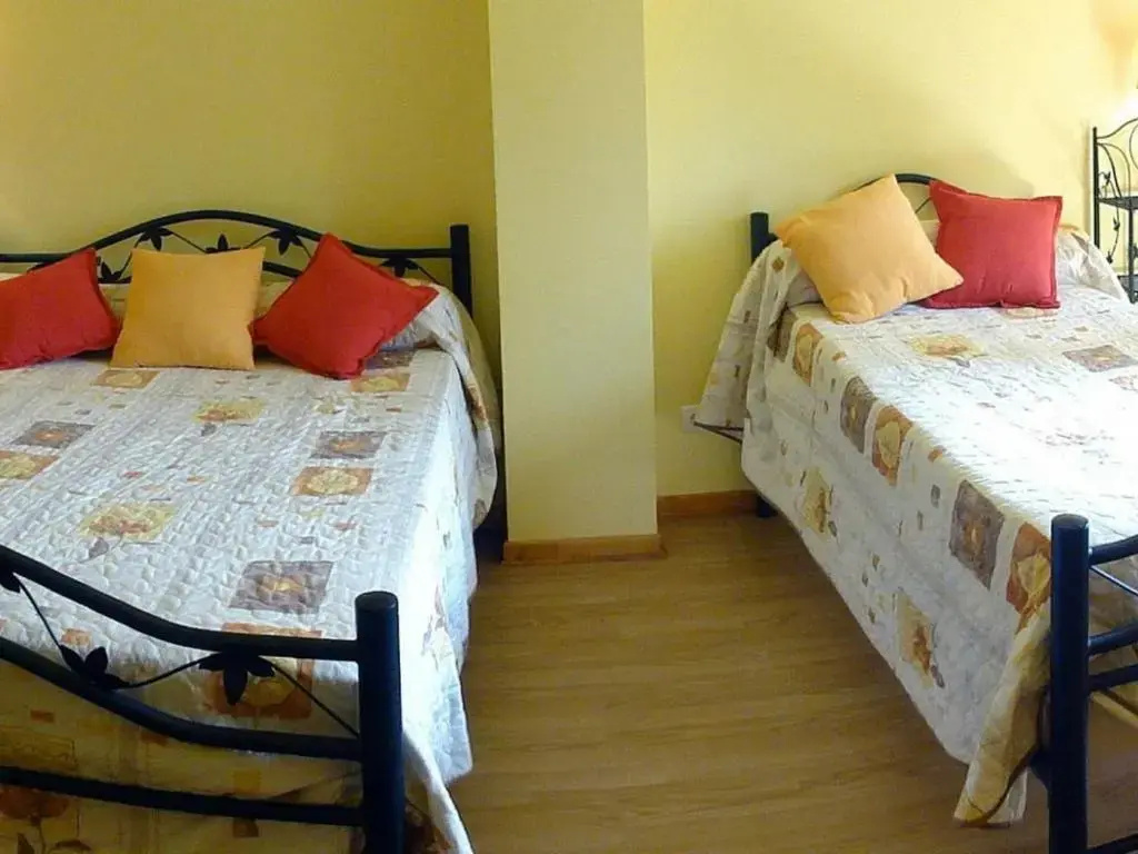 Gîte Salignac-Eyvigues, 3 pièces, 5 personnes - FR-1-616-5