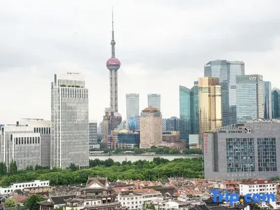 Guisu Homestay (Nanjing East Road Bund)