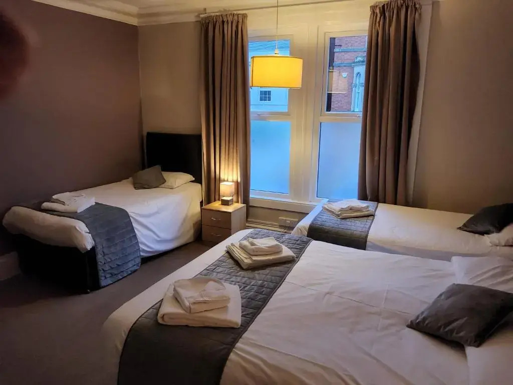 The Avenue Hotel