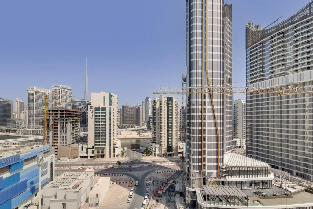 Business Bay - Vezul Residence 1301