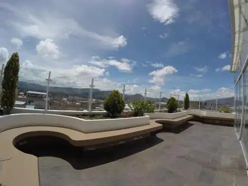 Hostal Huacaloma