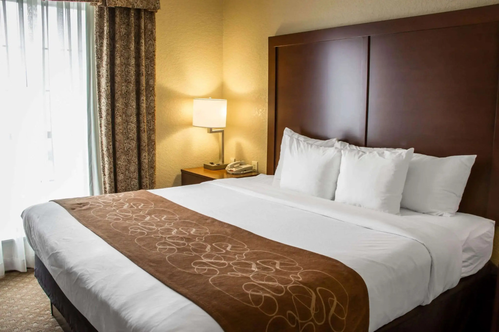 Comfort Suites San Antonio SeaWorld - Lackland AFB
