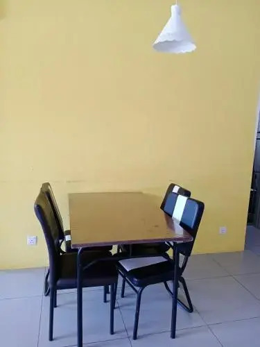 Camerons Square Apartment