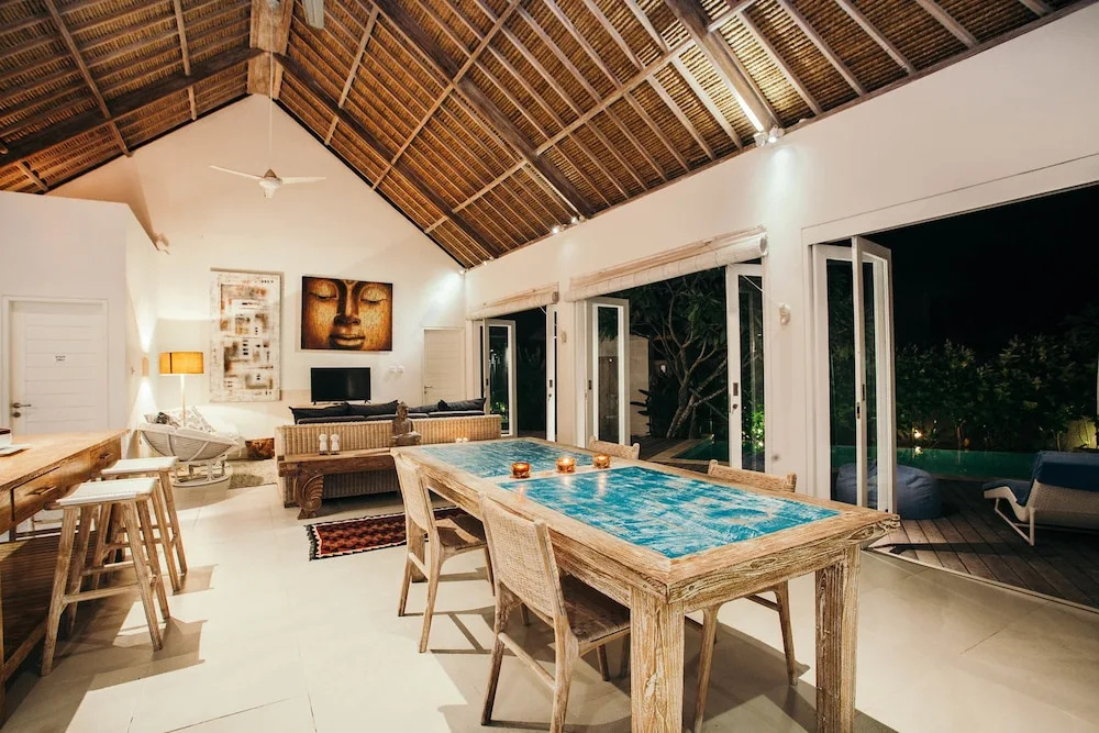 Villa Escape