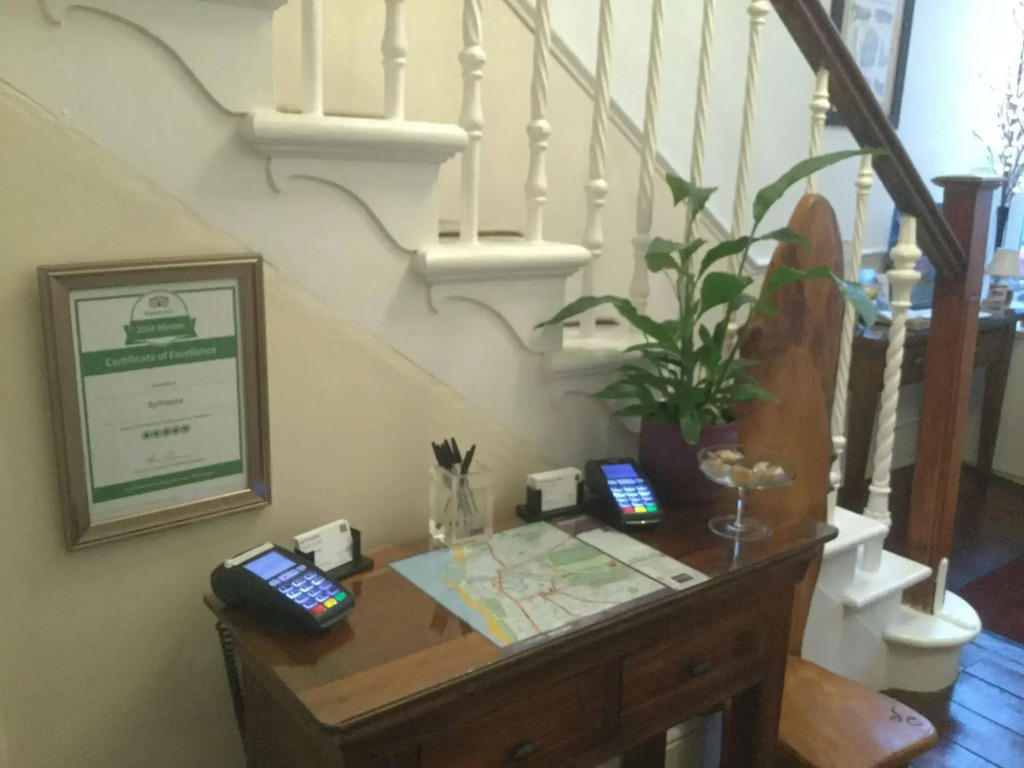 Bythesea Guest House