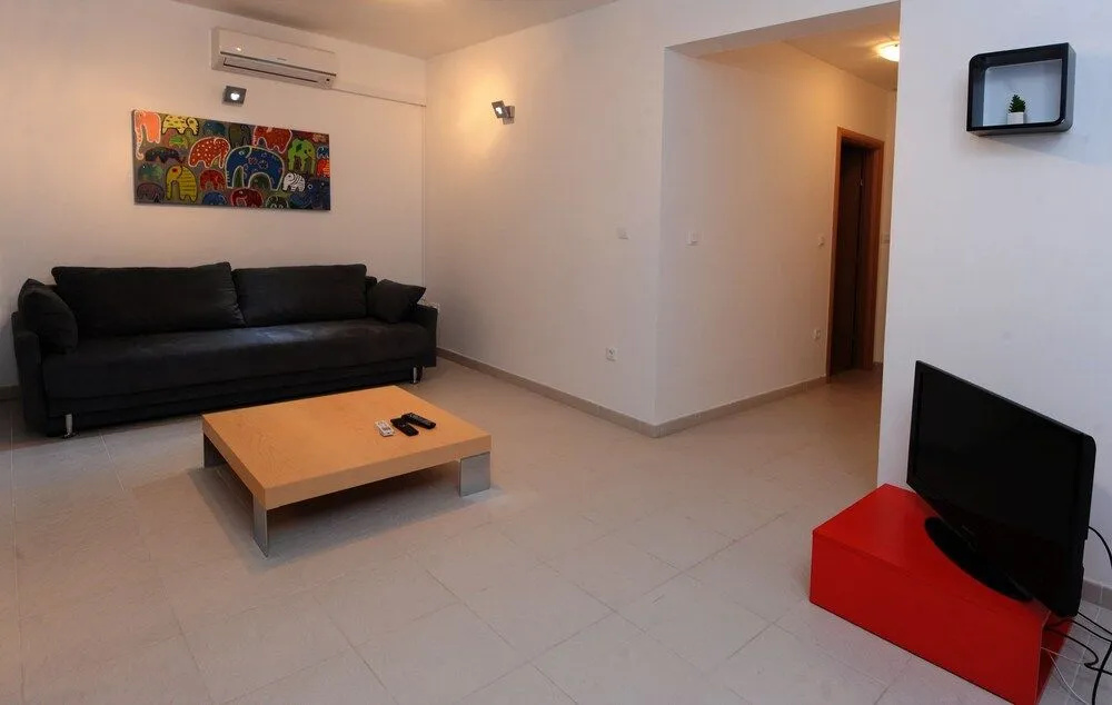 Apartments Andrea - Beachfront & Sea-view Terrace