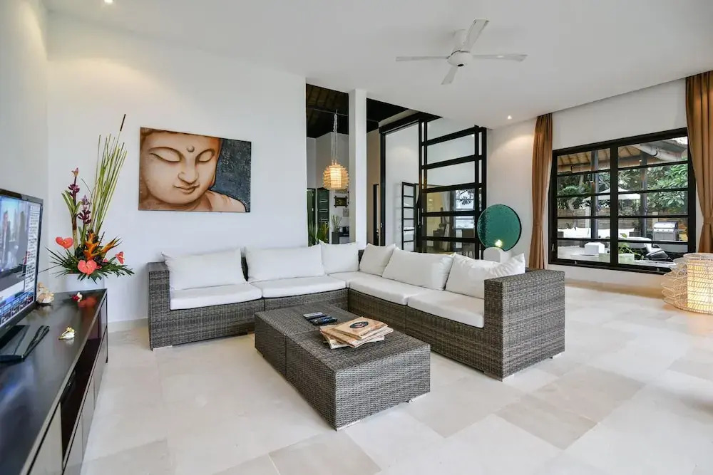 Villa Sheeba