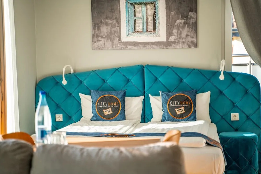 Boardinghouse City Home - Living