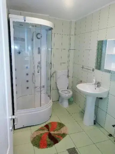 Apartament 2 camere la casa în regim hotelier.