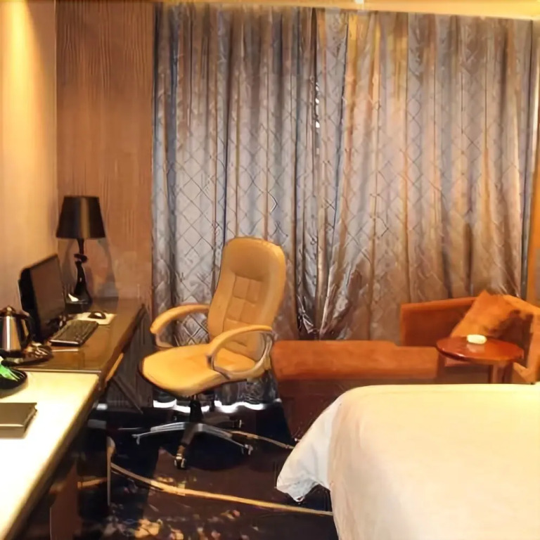 Tianhai Hotel