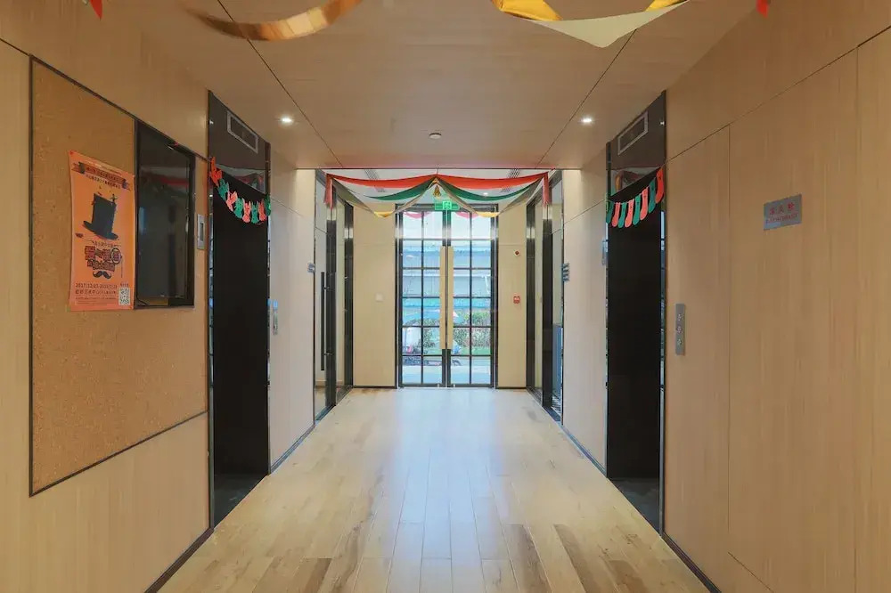 CJIA Service Apartment Hotel
