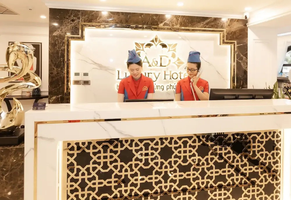Hồng Vận Hotel
