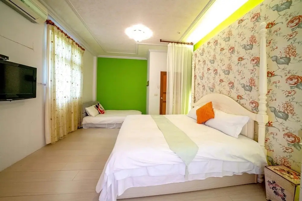 Yilan Colorful