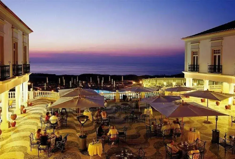The Beachfront Praia d'el Rey