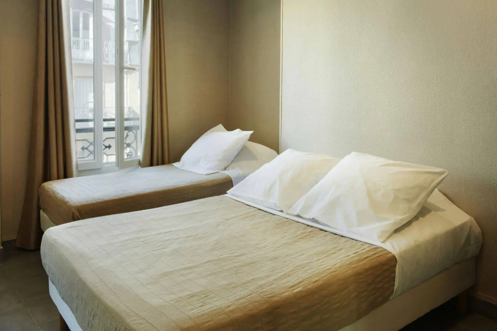 Hotel Montmartre Clignancourt