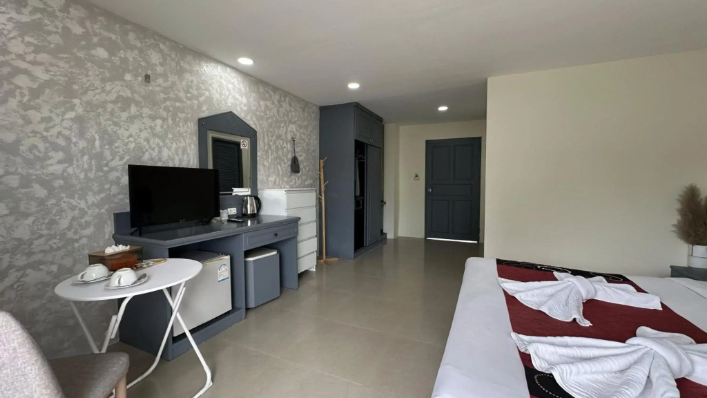 MM Hill Koh Samui Hotel - SHA Certified