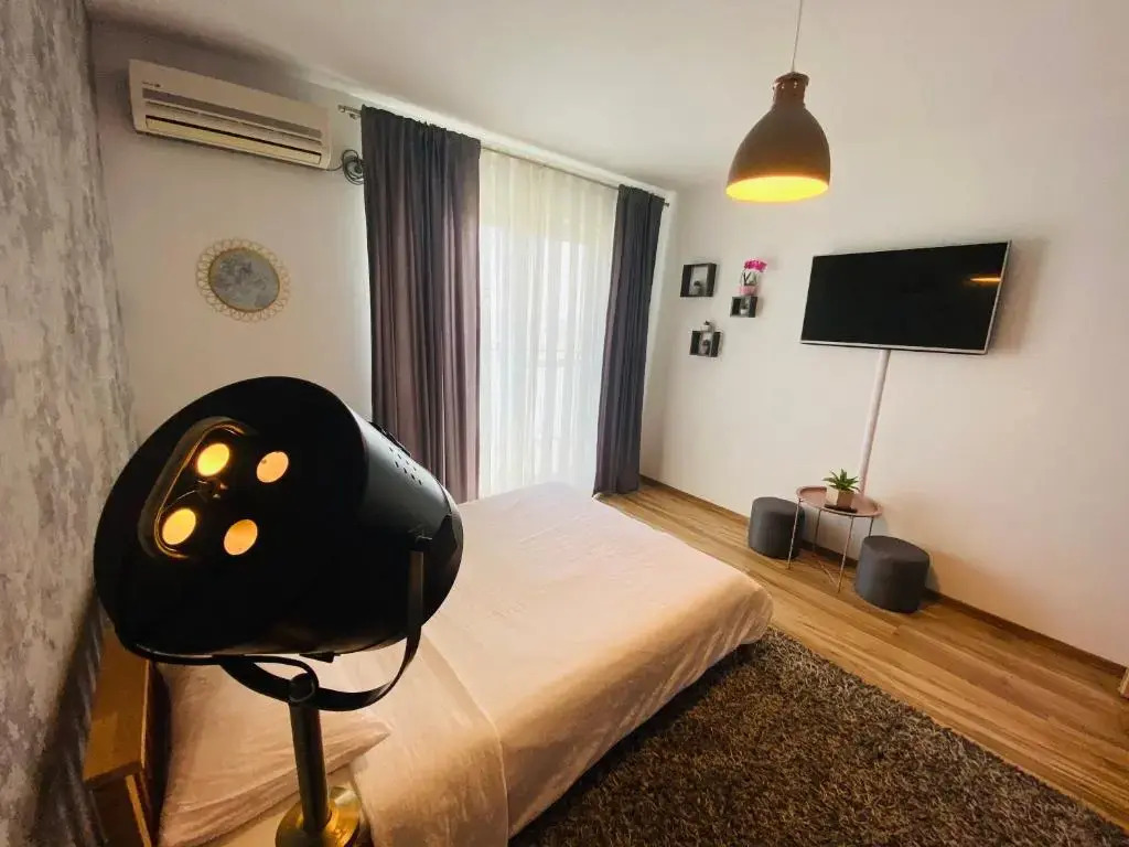 Oradea Gray Apartment