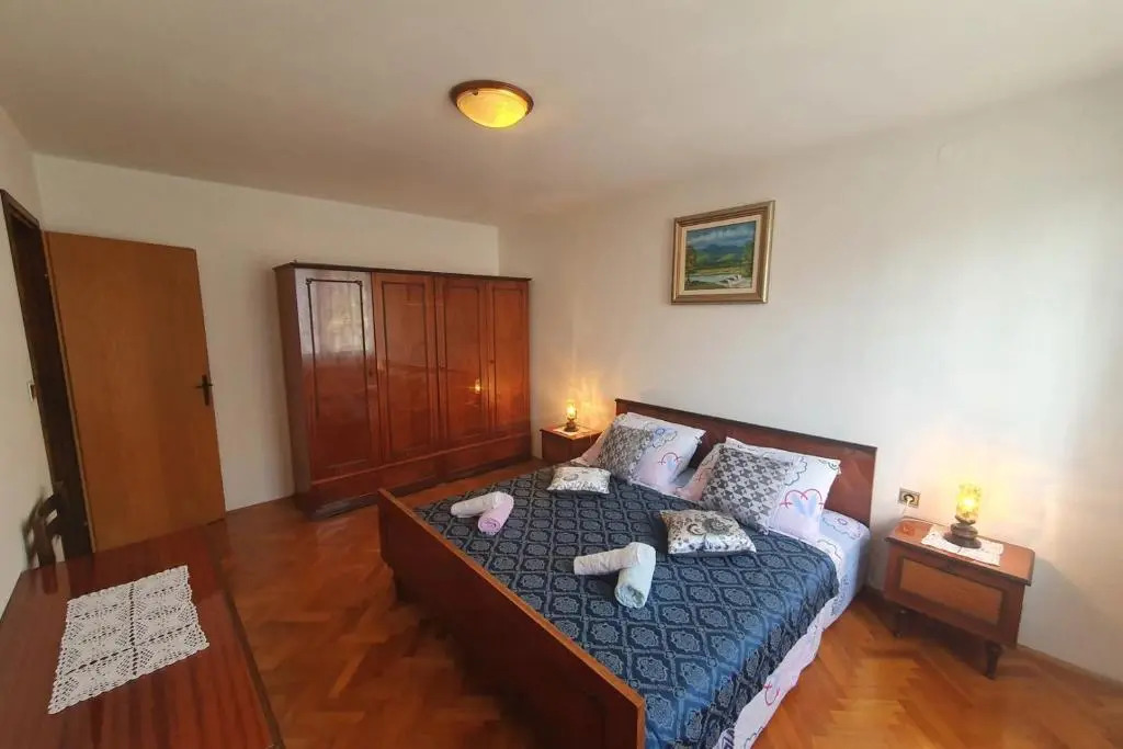 Apartment Zdenka for max 3 persons in Vrsar center close to sea