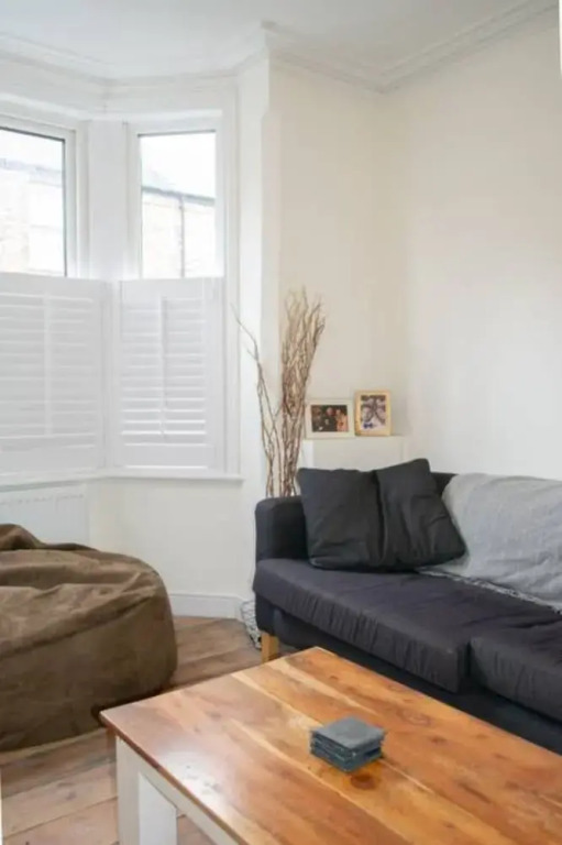 Bright 3 Bedroom House in East Oxford
