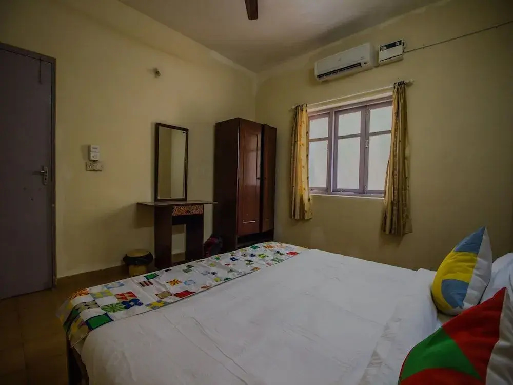 OYO 13390 Home Cozy 1BHK Candolim