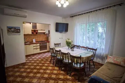 Apartment in Vinisce 7417