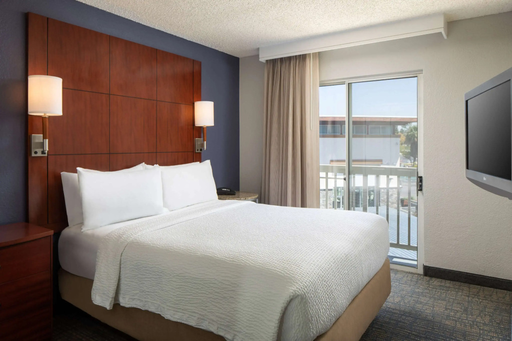 Sonesta ES Suites Carmel Mountain - San Diego