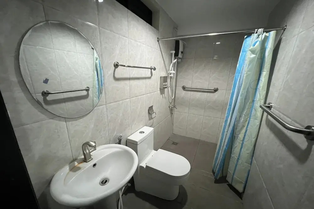 Palm Cabanas Resort