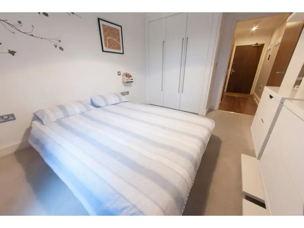 Elegant, Modern Flat in Central London, For 4