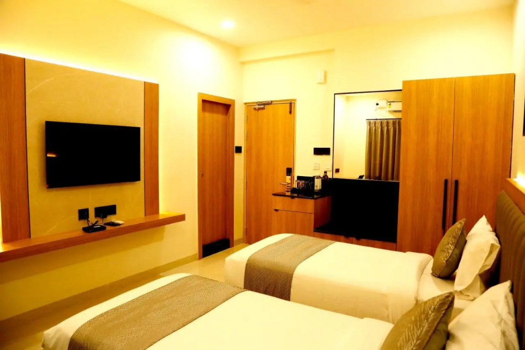 Oak Business Hotel